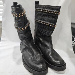 Tory Burch  Connell Mid Calf Leather Boots 8M Black Lug Sole Grunge Edgy Boot